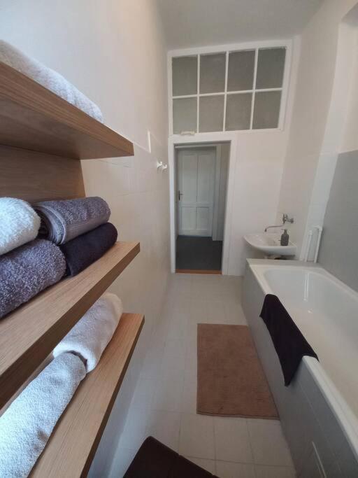 Lp 1926 Aneb U Nas Doma Apartment Zlin Luaran gambar