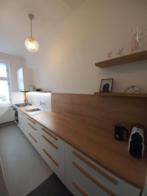 Lp 1926 Aneb U Nas Doma Apartment Zlin Luaran gambar