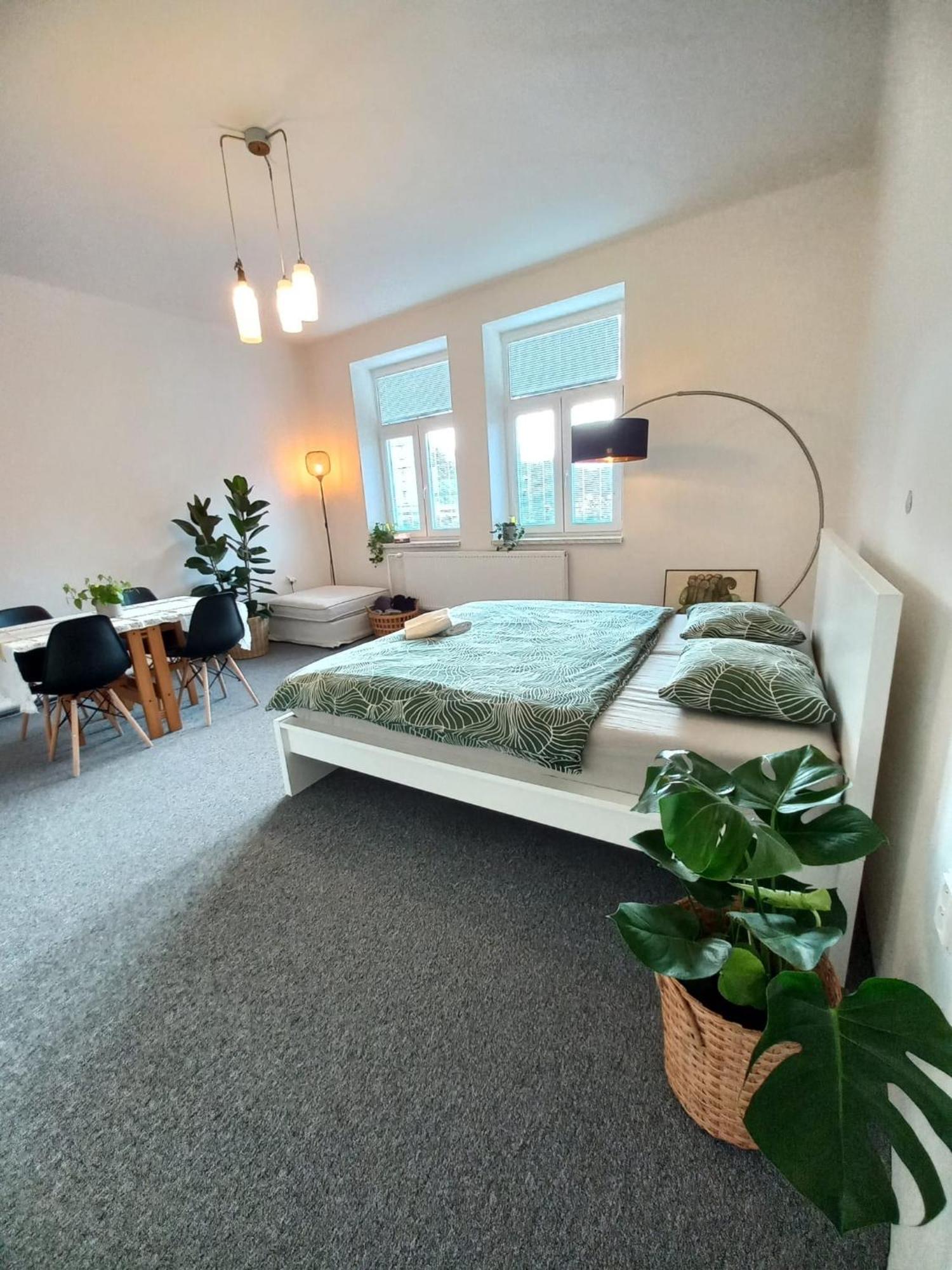 Lp 1926 Aneb U Nas Doma Apartment Zlin Luaran gambar
