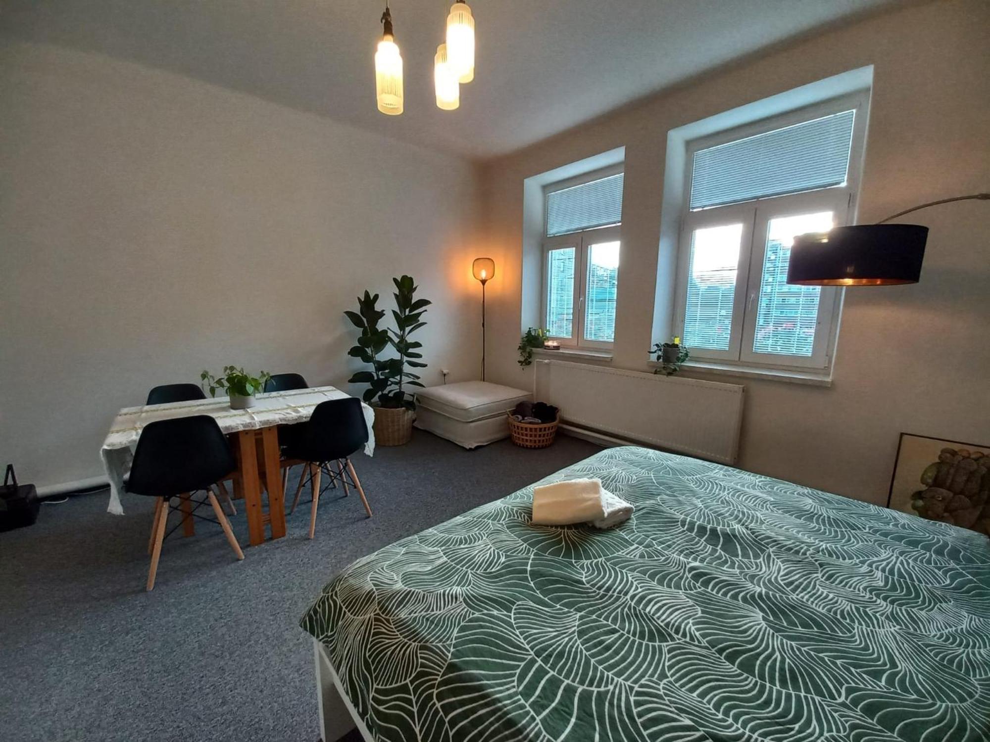 Lp 1926 Aneb U Nas Doma Apartment Zlin Luaran gambar